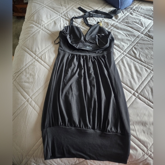 Black Dress - Picture 2 of 3